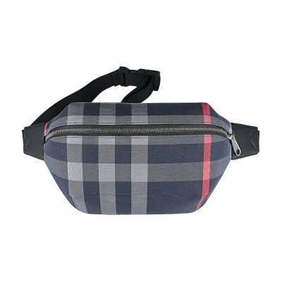 BURBERRY Sonny 內印字LOGO格紋帆布滾邊牛皮拉鍊胸掛腰包(深藍x多色)