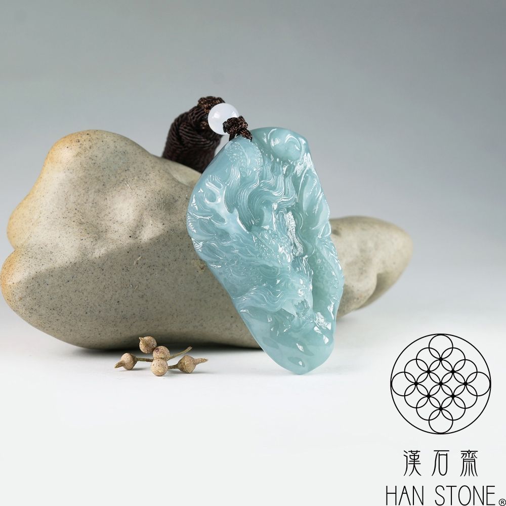 漢石齋】天然翡翠A貨護主龍牌玉佩吊墜冰糯種藍水(32*50*12mm) | 漢石齋