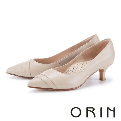 ORIN 羊皮重疊設計尖頭中跟鞋 米色