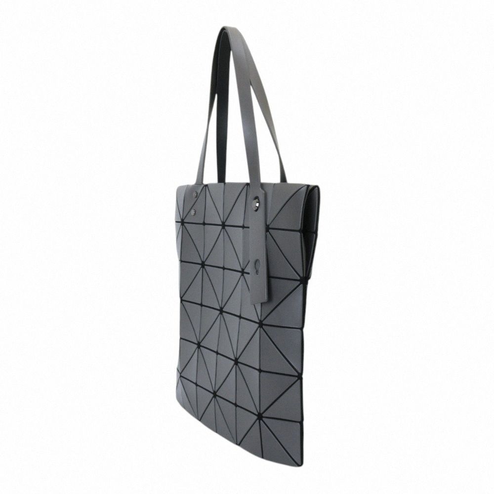 ISSEY MIYAKE BAOBAO BLOCKY 幾何方格6x6 托特包(炭灰色)霧面| 購物包