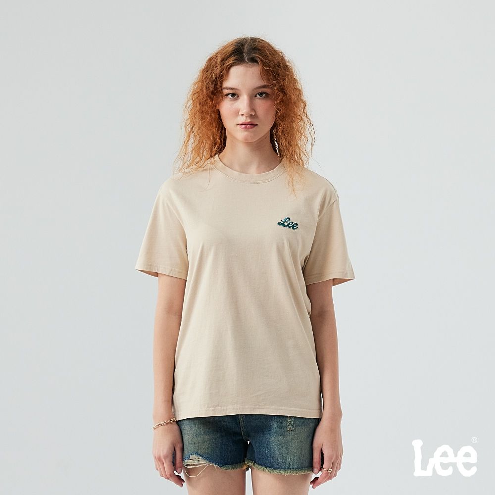 Lee 女款 男友版 小LOGO繡花短袖圓領TEE 三色 (卡其)