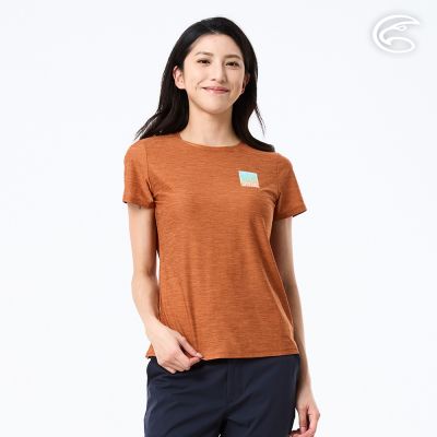 ADISI 女浪花洞洞短袖圓領透氣圖T AL2611031 野栗棕 (M-2XL)｜透氣 吸濕排汗 快乾 輕量 彈性 排汗衣