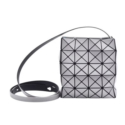 ISSEY MIYAKE 三宅一生BAOBAO立體霧面幾何方格5X4斜背包(灰白色)