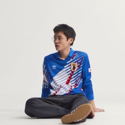 adidas 愛迪達】 世界盃1993 年日本主場長袖球衣男KT0827 | adidas