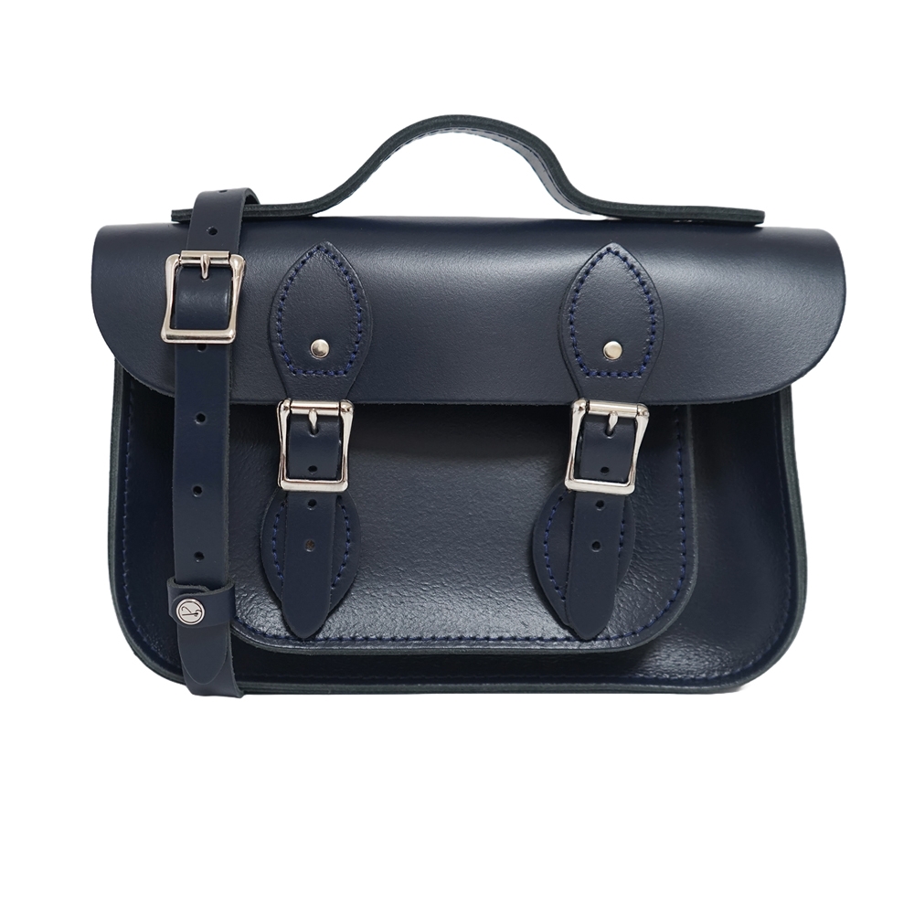 The Leather Satchel Co. 11吋 英國手工牛皮劍橋包 手提包 肩背包 側肩包 多功能兩用包 磁釦與皮帶固定環貼心設計 (湖泊藍)
