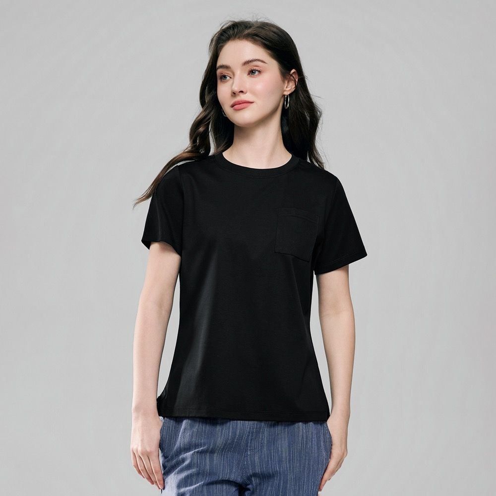 GIORDANO 女裝抗皺口袋短袖T恤 Liquid Touch系列【多色任選】 (09 標誌黑)