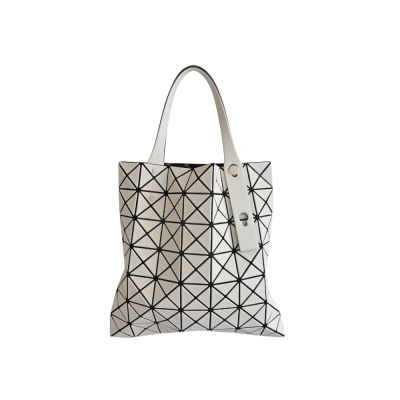 ISSEY MIYAKE 三宅一生 BAOBAO 7x7霧面手提包 (象牙白)