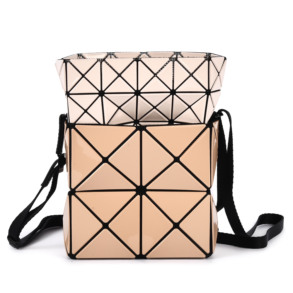 TASCHEN 全新書籍《ISSEY MIYAKE 三宅一生》正式登場| Hypebeast TASCHEN 全新書籍《ISSEY MIYAKE 三宅一生》正式登場| Hypebeast