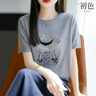 初色 韓版純色圓領字母娃娃圖案針織天絲短袖冰絲衫T恤上衣女上衣-共2色-12421(M-3XL可選)