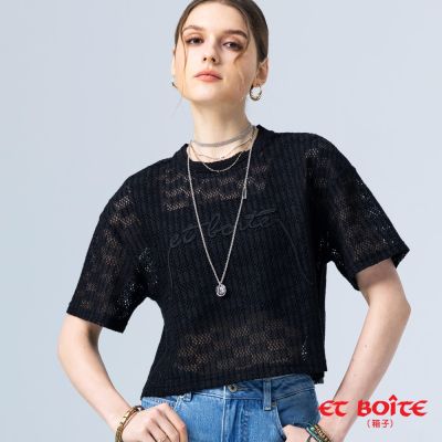 BLUE WAY ET BOiTE 箱子 – 鏤空感立體刺繡短版短TEE(黑)