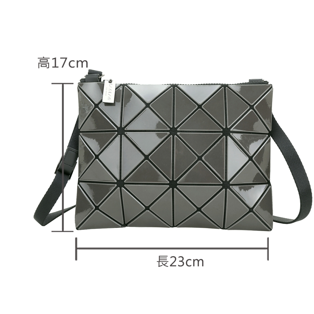 ISSEY MIYAKE 三宅一生BAOBAO LUCENT 4x3 雙色亮面幾何斜背包(深