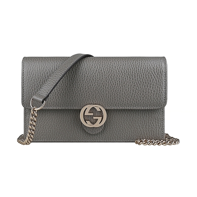 GUCCI 古馳 金字雙G LOGO荔枝紋牛皮18卡扣式鍊帶斜背夾包(灰)