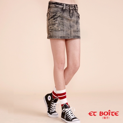 ET BOiTE 箱子 –le jean吉他繡花短裙(灰黑)