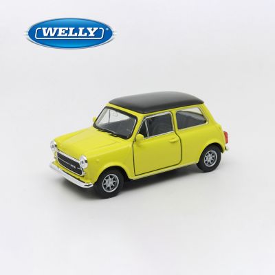 【WELLY 威利】4.75吋 MINI Cooper 1300 經典復古掀背車模型 43609CW(黃色)