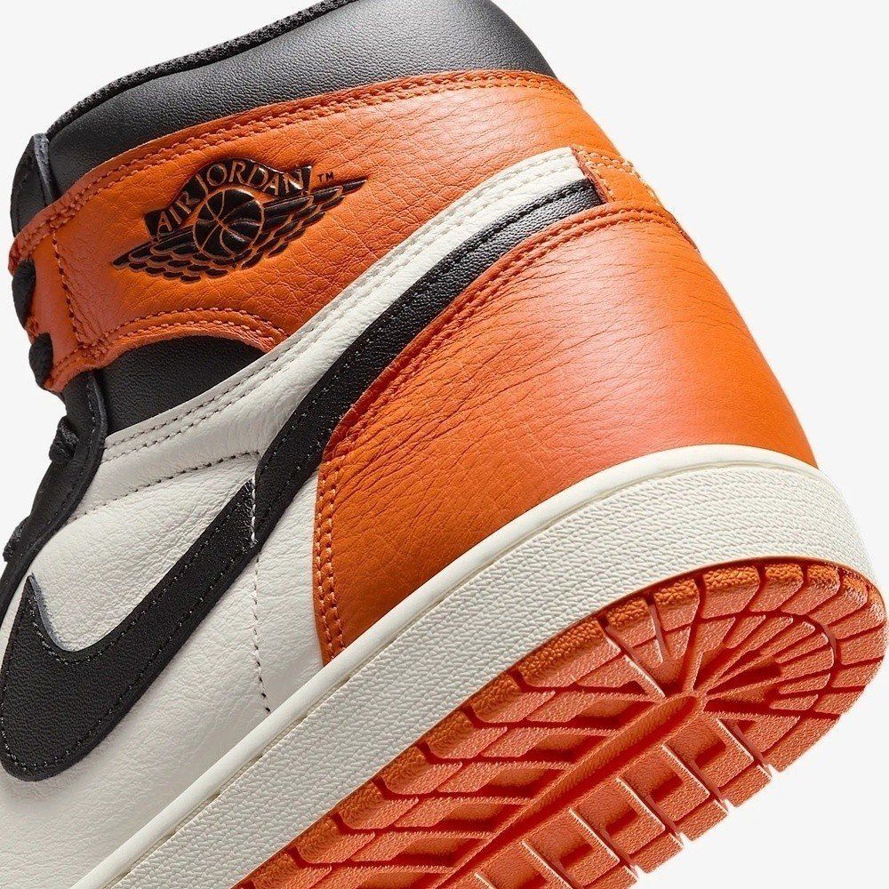 NIKE 耐吉Jordan 喬丹AJ1 男籃球鞋橘色系-AIR JORDAN 1 RETRO HIGH OG