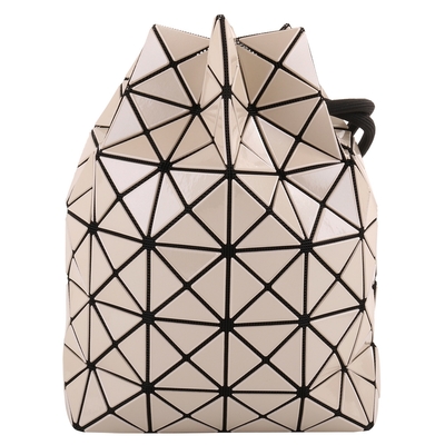 ISSEY MIYAKE  BAOBAO 幾何方格側凹摺可肩/斜背包(亮面米)小