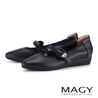 MAGY 經典牛皮壓紋瑪莉珍平底鞋 黑色