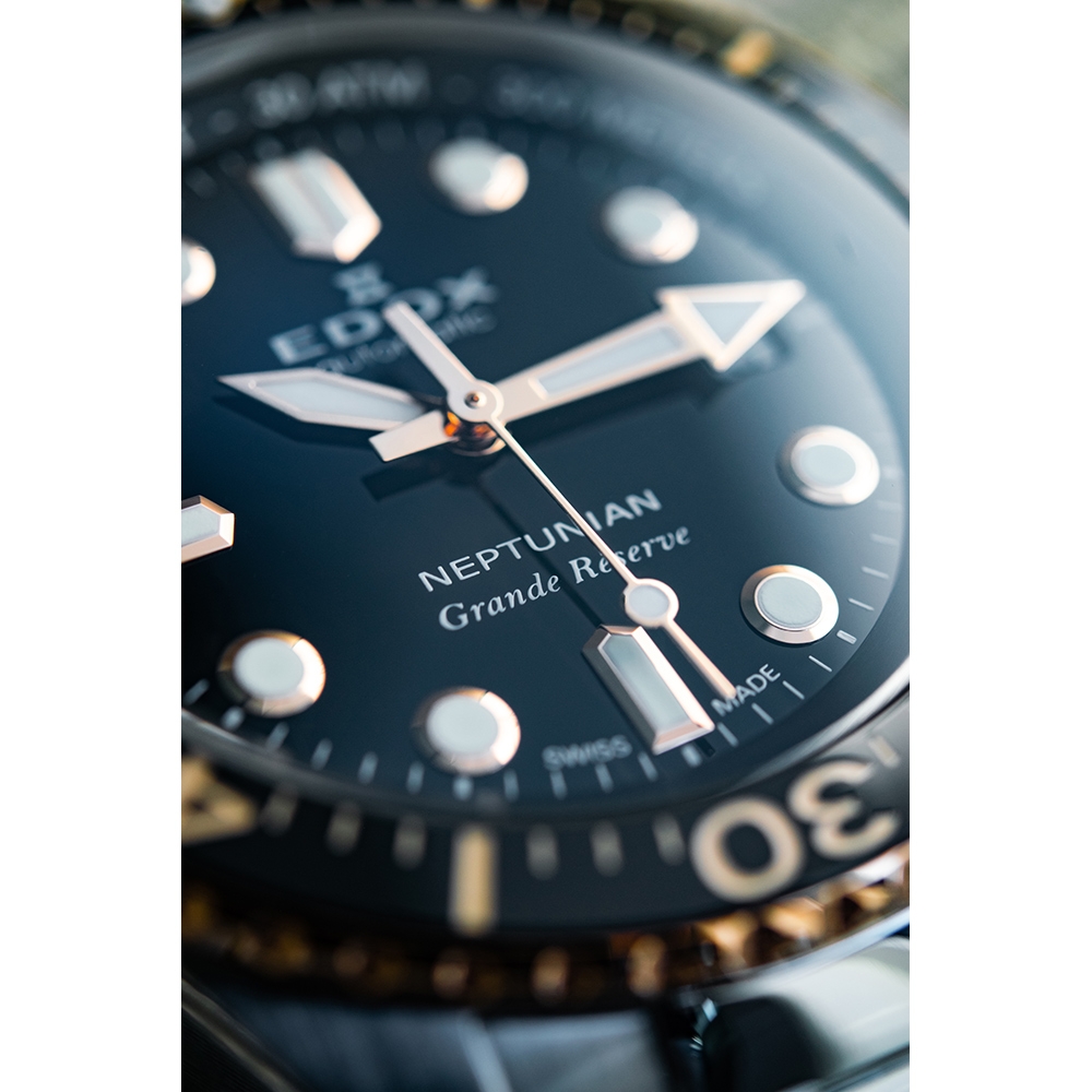 EDOX Neptunian 海神68H超動能300米潛水機械錶寵愛媽媽送禮推薦-黑x