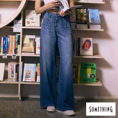 SOMETHING 激腰超寬丹寧褲-女-石洗藍