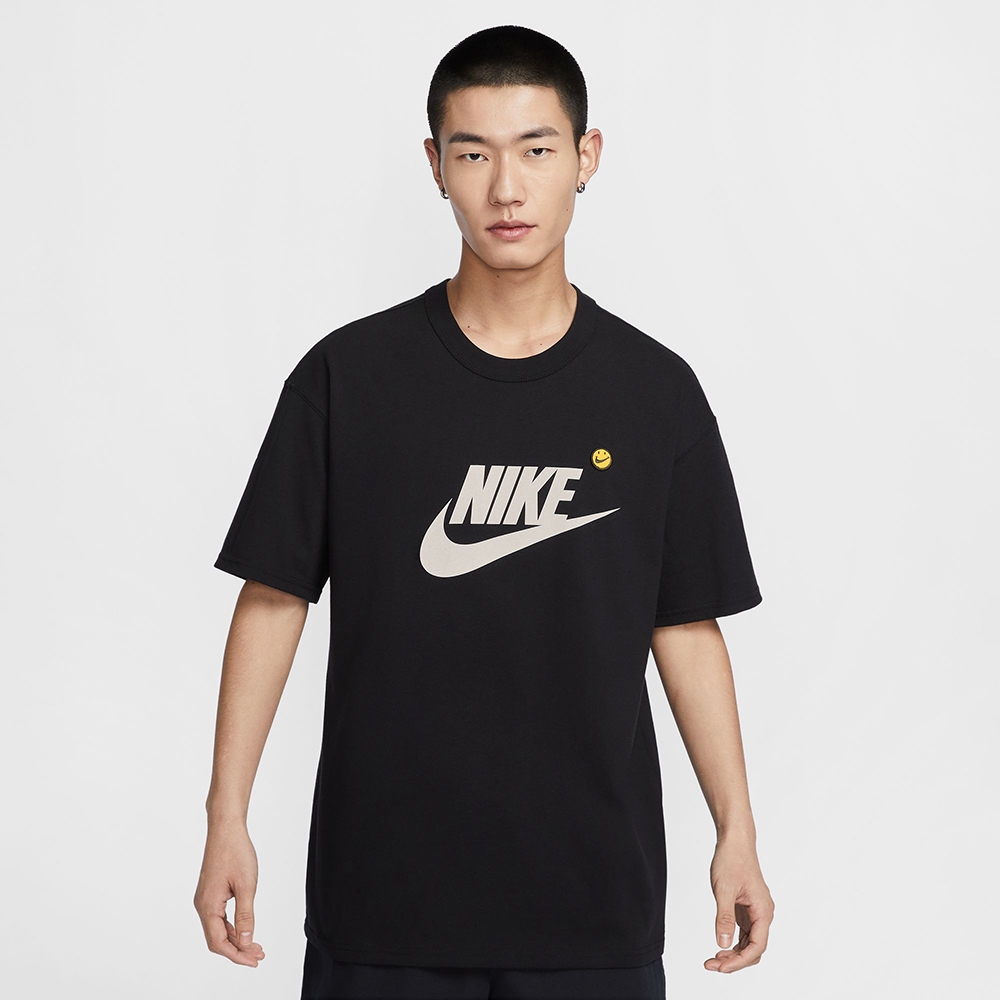 nike smiley face tee