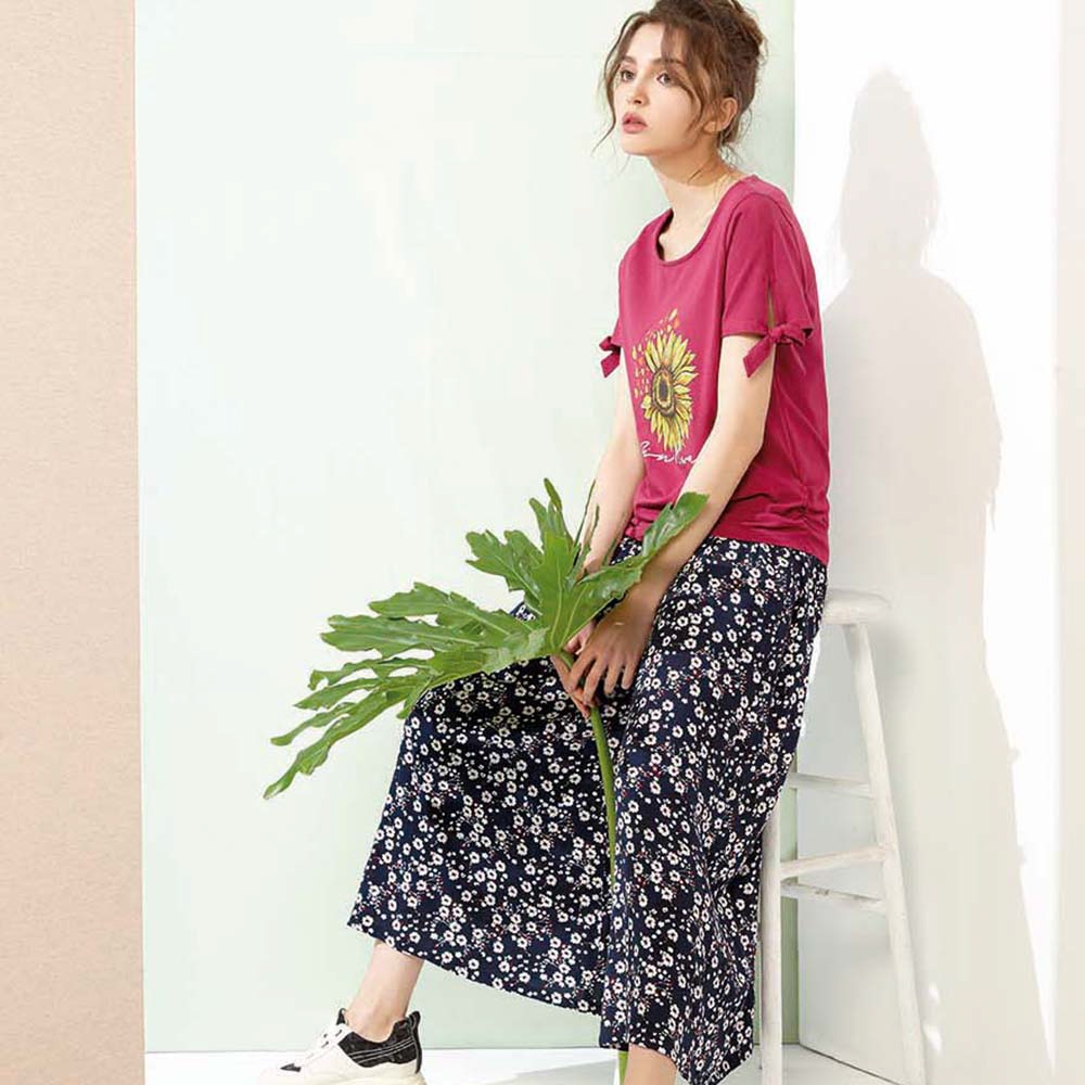 JIN HWA 今譁 詹譁霓 花朵印花棉質上衣Q6621 (紫色系)