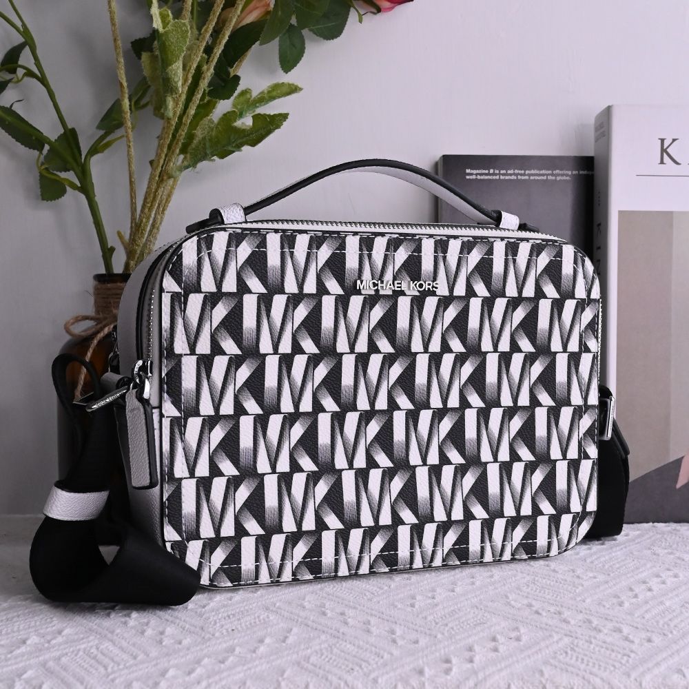 MICHAEL KORS COOPER MK塗鴉LOGO拉鍊兩用斜背包(白)