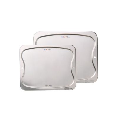 TiANN 鈦安純鈦餐具 專利萬用鈦砧板大+中優惠組(大款-36x30cm)(中款-28x23cm)／砧盤／沾板／切菜板／烘焙烤盤／露營餐盤