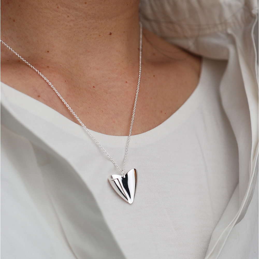 Georg Jensen 2024年度Heart純銀項鍊| 項鍊| Yahoo購物中心 Georg Jensen 2024年度Heart純銀項鍊| 項鍊| Yahoo購物中心