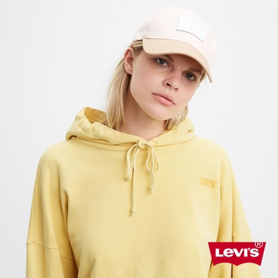 Levis 女款 寬鬆大落肩口袋帽T / 精工刺繡Logo 鵝黃