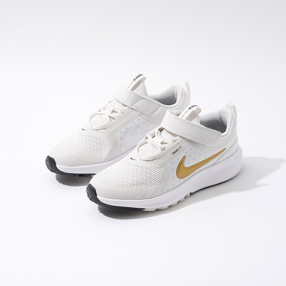 nike star runner black and gold