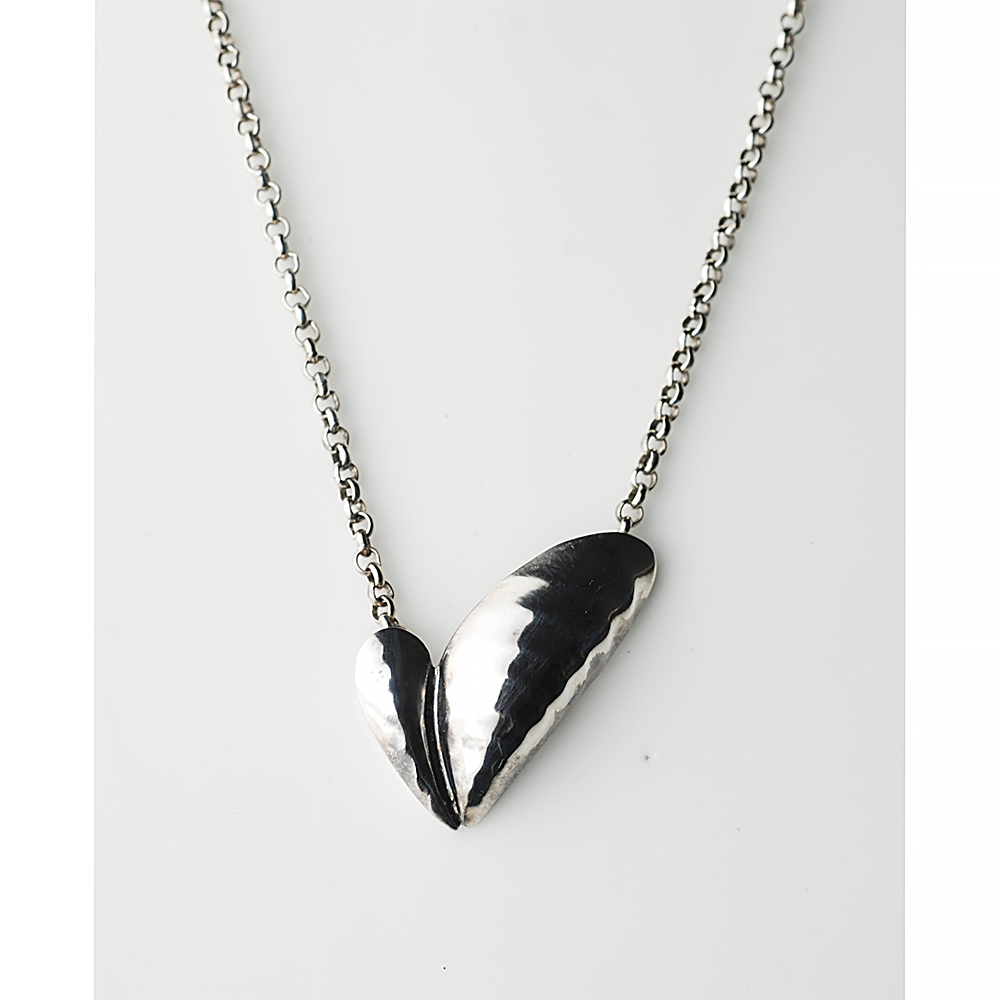 Georg Jensen 2003年度Amour 設計師項鍊