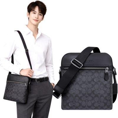 COACH 黑色大C PVC斜背包