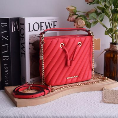 MICHAEL KORS SURI斜紋車線迷你兩用水桶包(紅)