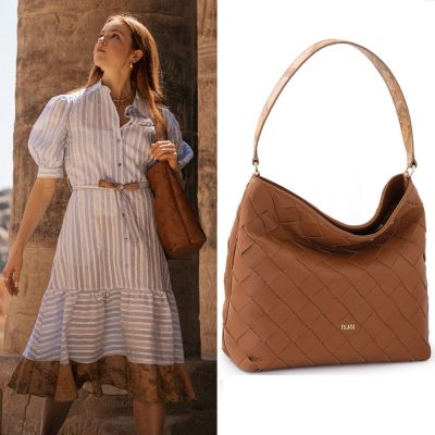 Alviero Martini 義大利地圖包 牛皮編織格紋單把側背包31cm-咖啡色