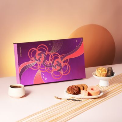 星巴克 月光奏鳴曲488G(奶香那堤月餅/烏豆沙金沙月餅/ 焦糖咖啡核果塔/草莓年輪蛋糕/葡萄乾燕麥餅乾)