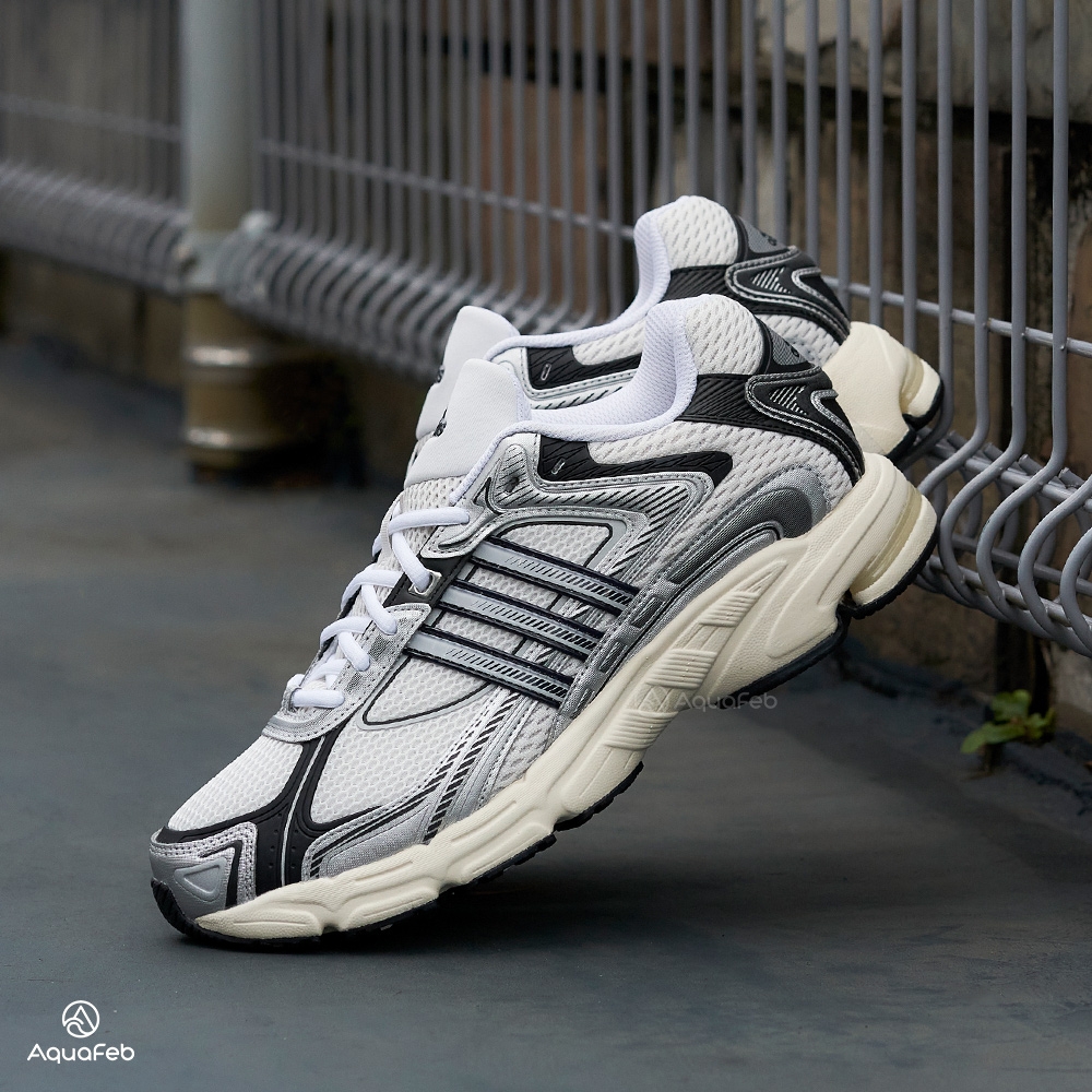 ⭐️新品⭐️ adidas Response CL 26.5㎝ - メルカリ