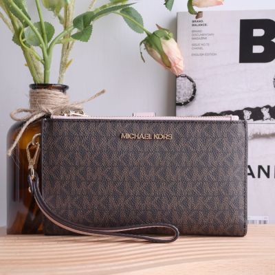 MICHAEL KORS Jet Set經典PVC對開雙拉鏈手掛中夾(深咖/粉)