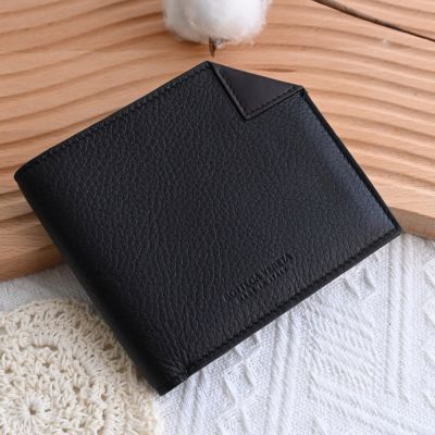 BOTTEGA VENETA 寶緹嘉 折角造型小牛皮對開六卡短夾(黑/深咖)