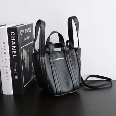 BALENCIAGA EVERYDAY NORTH-SOUTH Mini 牛皮雙提把手提斜背兩用包(黑)