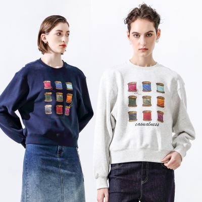 KeyWear奇威名品 線軸印花圓領長袖上衣(共2色)