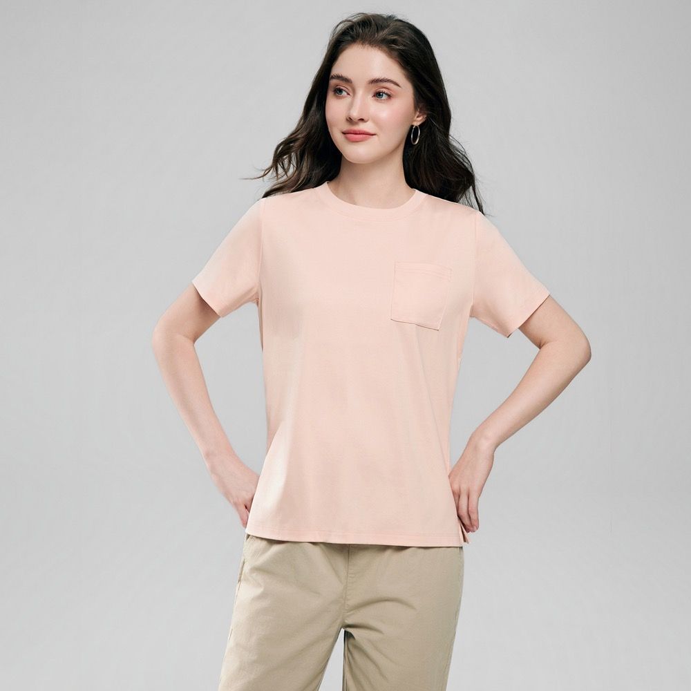 GIORDANO 女裝抗皺口袋短袖T恤 Liquid Touch系列【多色任選】 (69 甜瓜粉紅)