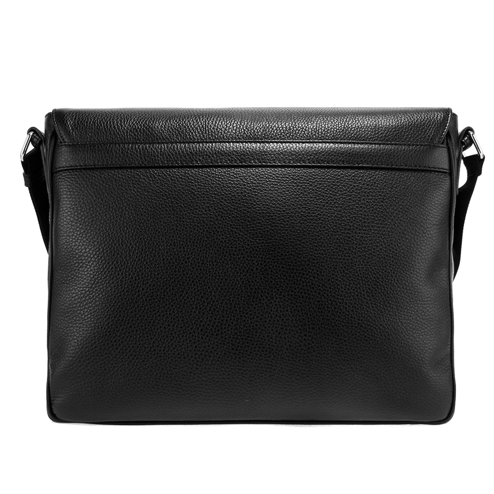 ARMANI COLLEZIONI 荔枝紋皮革鐵牌LOGO掀蓋磁釦斜背包-黑色| 歐