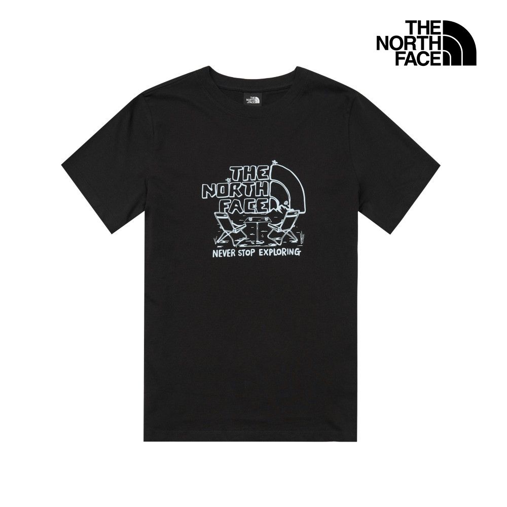【The North Face 官方旗艦】北面女款黑色胸前圖案印花短袖T恤｜8GXEJK3