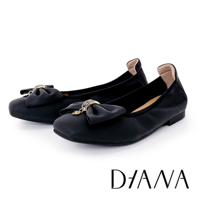 DIANA 氣質寬版蝴蝶結真皮平底鞋-黑色