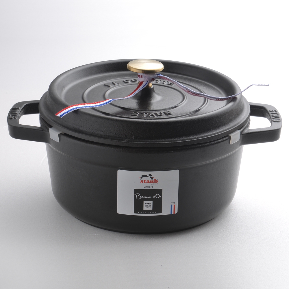 Staub 圓形鑄鐵鍋20cm 2.2L 黑色法國製湯鍋燉鍋(電磁爐IH爐可用