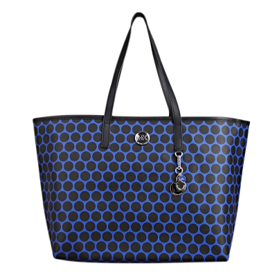 MICHAEL KORS 經典MK金屬LOGO愛心吊飾肩揹包(大/黑藍)