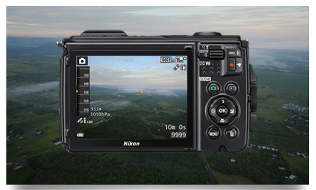 Nikon COOLPIX W300カモフラ防水Wi-Fi Bluetooth Nikon COOLPIX W300