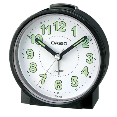 CASIO 桌上圓型指針款鬧鐘(TQ-228-1)-黑x白麵