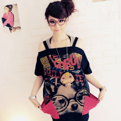 古著 眼鏡小狗露肩吊帶拼接紅色口袋上衣-La Belleza古著